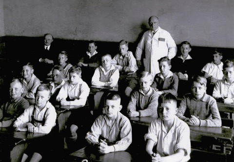 gymnasium-oberursel-schulklasse-abi-1937